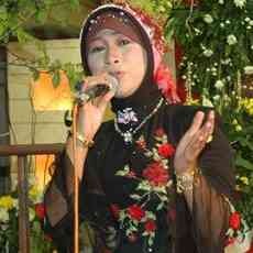 Cita Berdakwah dengan Musik dan Fashion