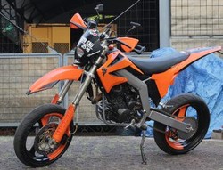 Modifikasi Supermoto Cukup Rp 20 Juta