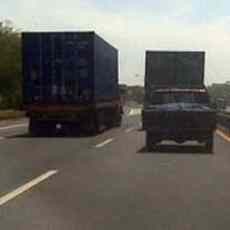 Truk Dilarang Masuk H-4, Waspadai Jalan Kalianak Margomulyo