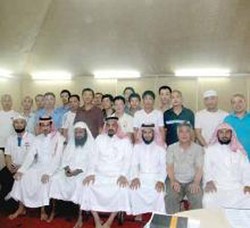 20 Insinyur China Itu pun Jadi Mualaf di Saudi