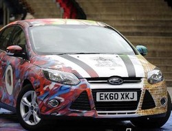Ford Focus Berbalut Grafiti