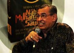 Kami dan Aku Sebagai Kata Ganti Tuhan Tetap Berarti Esa