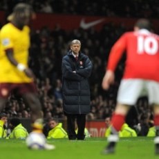 Setan Merah Menunggu Gudang Peluru