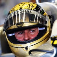 Schumi Kuasai Sesi Pertama