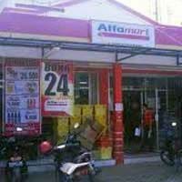24 Jam Alfamart Melayani Warga