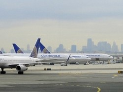 Antisipasi Badai Irene, Bandara di New York Tutup