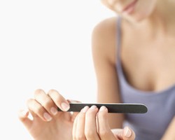 Tips Miliki Kuku Cantik & Sehat Saat Lebaran