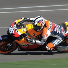 Pembalap Cela Aspal Baru Indy