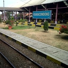 Pemudik di Stasiun Kiaracondong Mulai Sepi