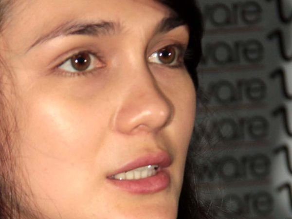 Luna Maya Berbagi Kasih