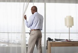 Kampanye Sunat di Zimbabwe Targetkan Para Menteri Laki-laki