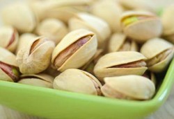 Kacang Pistachio Jadi Pengganti Kopi Tanpa Risiko Insomnia