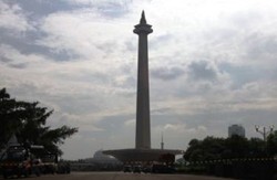 Amankan Malam Takbiran, Polisi Tutup Akses ke Monas