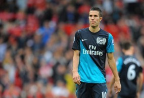 Van Persie Minta Arsenal Lekas Bangkit