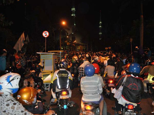 Takbiran Keliling Warga Tanggerang