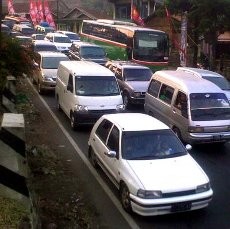 Bandung Garut via Nagreg Macet
