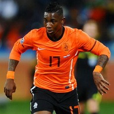 Elia ke Juve Atas Saran Sneijder