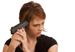 Saat Bunuh Diri, Perempuan Masih Memikirkan Penampilan