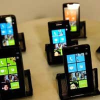 Radar & Titan, Duo Windows Mango dari HTC