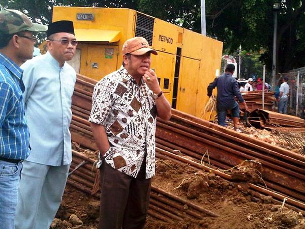 Wagub DKI Tinjau Pintu Air Kalimalang