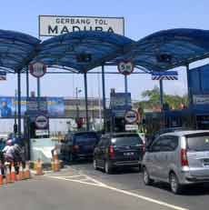 Kapolri dan Kapolda Pantau Arus Balik di Jatim