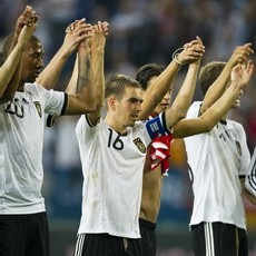 Jerman Lolos Pertama, Italia & Belanda Bisa Segera Menyusul