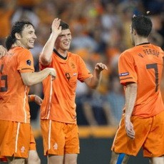 Belanda Hancurkan San Marino 11-0