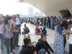 Tiket Masuk Murah Meriah, Monas Ramai Saat Libur Lebaran