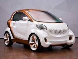 smart forvision, Mobil Listrik dengan Roda Plastik