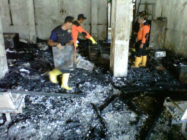 Olah TKP Kebakaran RSUD Semarang