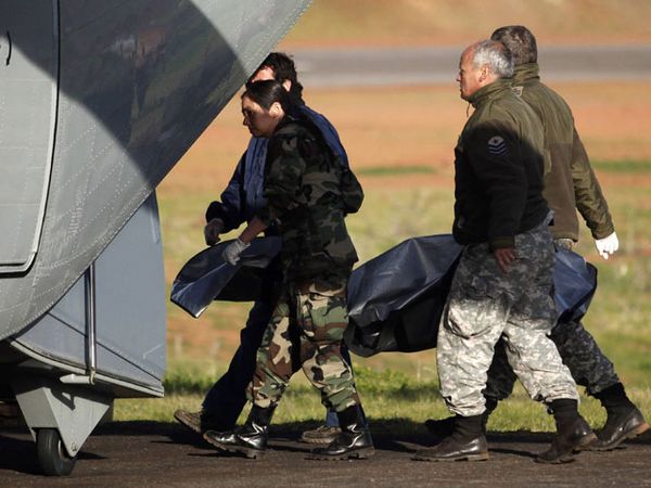 Pencarian Korban Pesawat Jatuh di Chili