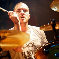 Kedapatan Mencuri, Drummer My Chemical Romance Dipecat