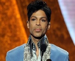 Parfum Tidak Laku, Prince Harus Bayar Rp 33 M