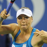 Zvonareva Jumpa Stosur di Perempatfinal