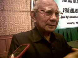 Emil Salim:  Bad Governance  di UI Harus Dihantam