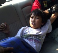 Setelah Dibujuk Ibunda, Fitri Spiderkid Turun dari Tower