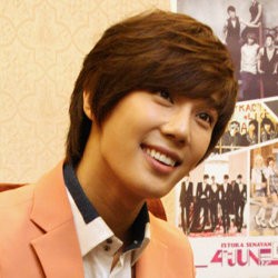Tak Dikenal, Park Jung Min Senang Jalan-jalan di Taiwan