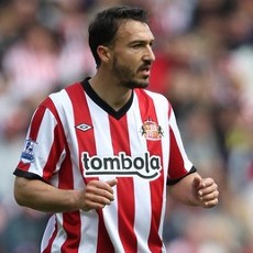 Isu Malbranque Pensiun Cuma Isapan Jempol