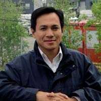 Julian: Menteri Harus Jelaskan & Tanggung Jawab Kasus di Kementerian