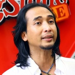 Piyu Tak Ingin Hanya Dikenal Sebagai Personel Padi