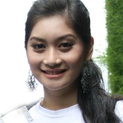 Susah Cari Waktu, Ayu Pratiwi Betah Menjomblo