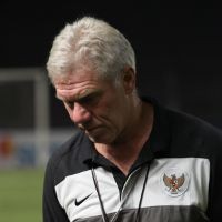 Wim Rijsbergen Masih Butuh Waktu