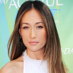 Terkena Pecahan Peluru, Payudara Maggie Q Terbakar