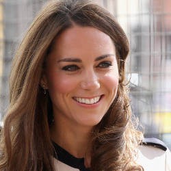 Kate Middleton Bantah Hamil Anak Kembar