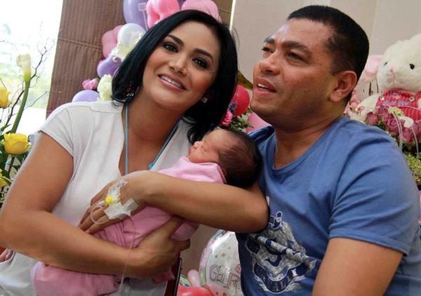 Kebahagiaan Raul & KD