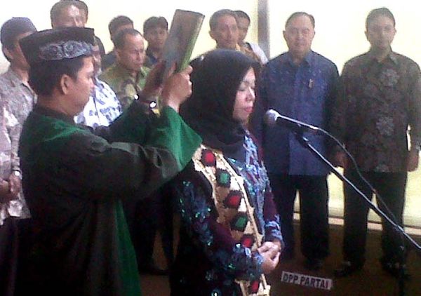 Pengganti Nazaruddin di DPR Dilantik