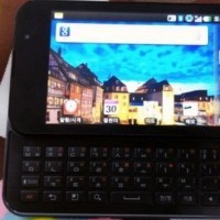 LG Optimus Note, Android Dual Core Bergaya Sliding