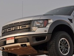 SUV Panjang untuk Jutawan Arab