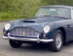 Aston Martin DB5 Milik Paul McCartney Segera Dilelang