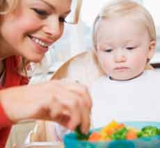 Trik Si Kecil Tidak Pilih-pilih Makanan